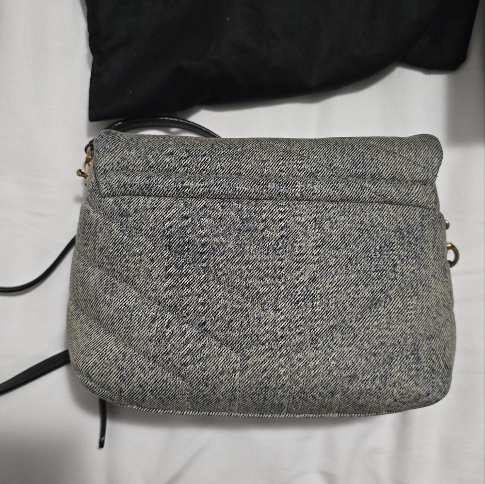 Saint Laurent Quilted Crossbody Bag in Gray with Gold Hardware - Picture 8 of 12
